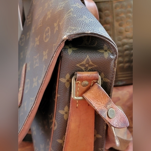 Auth Louis Vuitton Vintage 1986 Monogram Cartouchiere Crossbody Bag - Picture 15 of 16